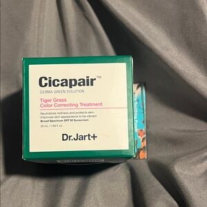 Dr. Jart+ Cicapair Tiger Grass Color Correcting Treatment- NWT
